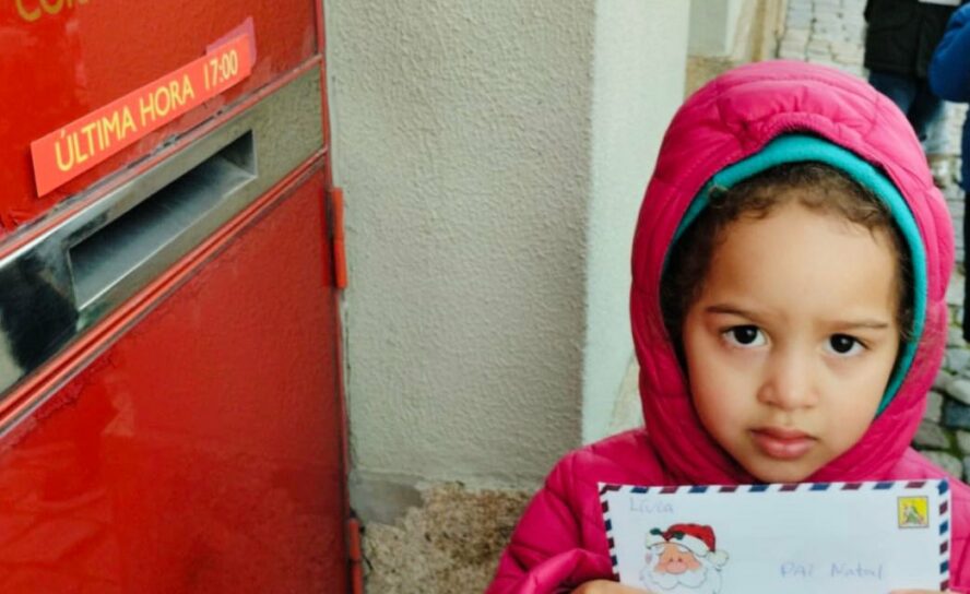 Crianças da Santa Casa da Misericórdia de Belmonte escrevem carta ao Pai Natal