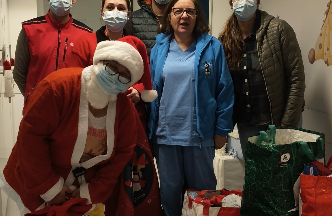 Crianças da ULS de Castelo Branco recebem brinquedos