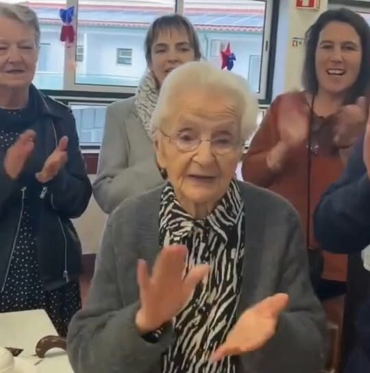 D.ª Luísa Carmona celebra 104 anos