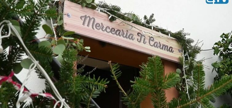 EM DIRETO: Aldeia Natal estreia-se em Sarnadas de São Simão para unir a comunida