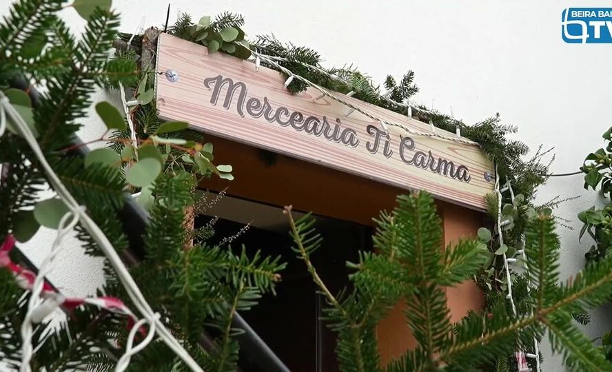 EM DIRETO: Aldeia Natal estreia-se em Sarnadas de São Simão para unir a comunida