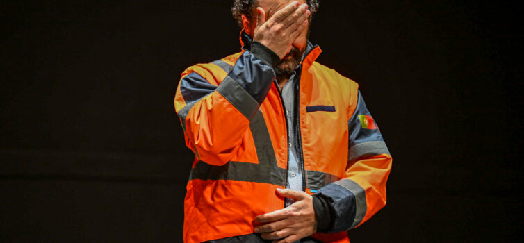 Exercício “A Terra Treme” reúne 700 crianças no Cine-Teatro Avenida