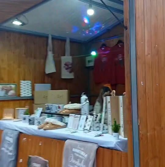 Fundão celebra Natal com Mercadinho