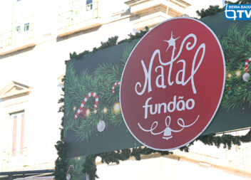Magia do Natal anima o centro do Fundão