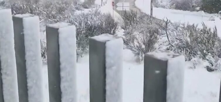Maior nevão do ano fecha estradas na Serrqa da Estrela
