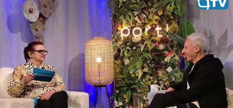 Nesta quadra natalícia, em que o presépio se constrói peça a peça, também a carr