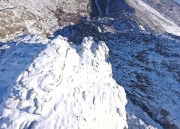 O inverno desenha a Serra da Estrela em tons de branco