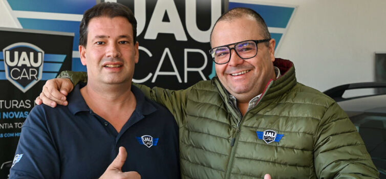 Uau Car - Comércio de Carros