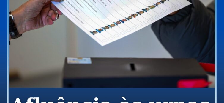 Afluência às urnas ultrapassa 45% até às 16h00