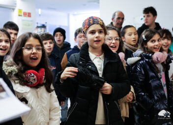 Alunos cantam as Janeiras no Município de Proença-a-Nova