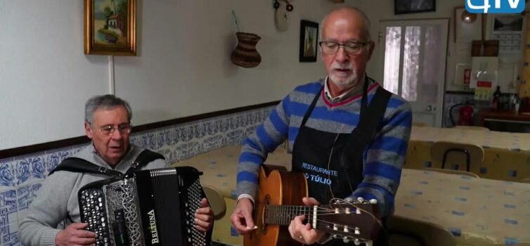 Arneiro, aldeia da boa gastronomia alentejana\n\nFica no concelho de Nisa, e \u0