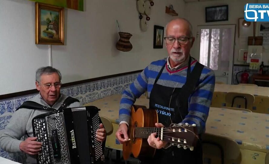 Arneiro, aldeia da boa gastronomia alentejana\n\nFica no concelho de Nisa