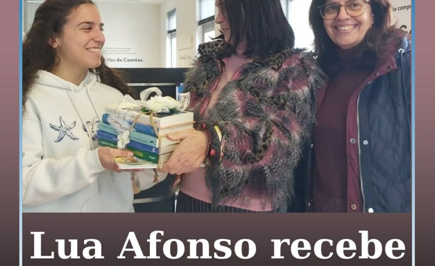 Lua Afonso recebe homenagem