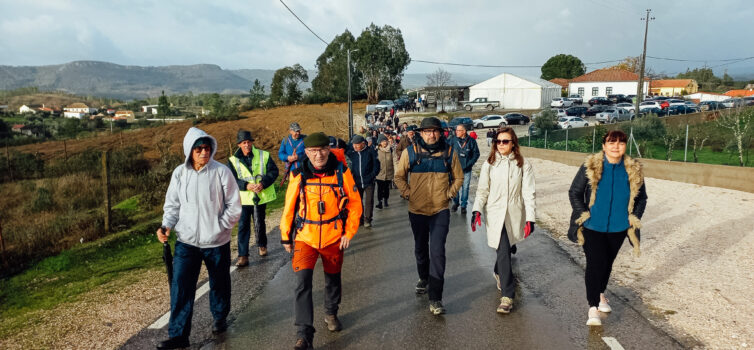 Passeio Pedestre em São Pedro do Esteval conta com cerca de 150 participantes