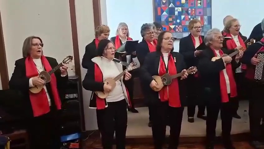 Tuna da Academia Sénior de Vila Velha de Ródão cumpre tradição de cantar as Jane