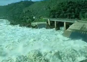 A Barragem do Fratel está a descarregar 4249.6 metros cúbicos de água por segund