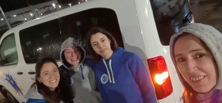 Associação da Juventude do Peso entrega bens angariados