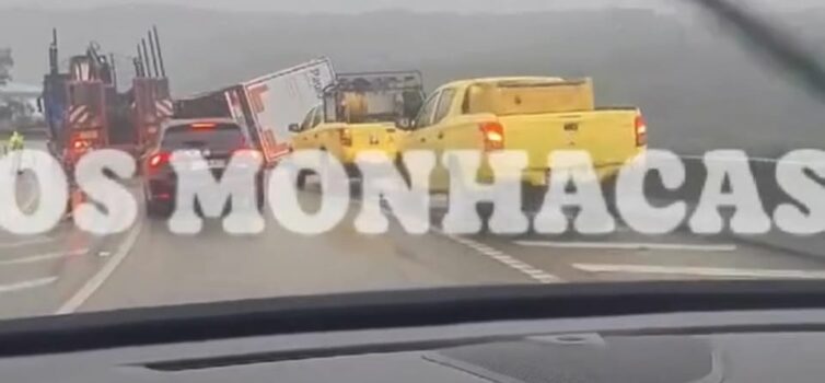 Camião Tombado no IP2 - Descida do Fratel