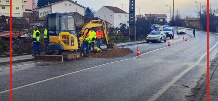 Corte total de trânsito no Eixo TCT devido a abatimento do piso