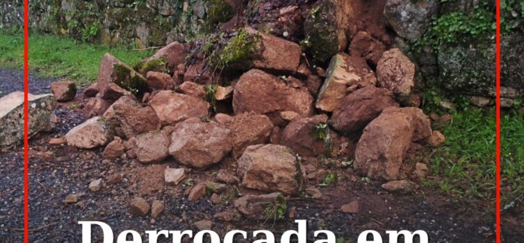 Derrocada em Aldeia de Joanes