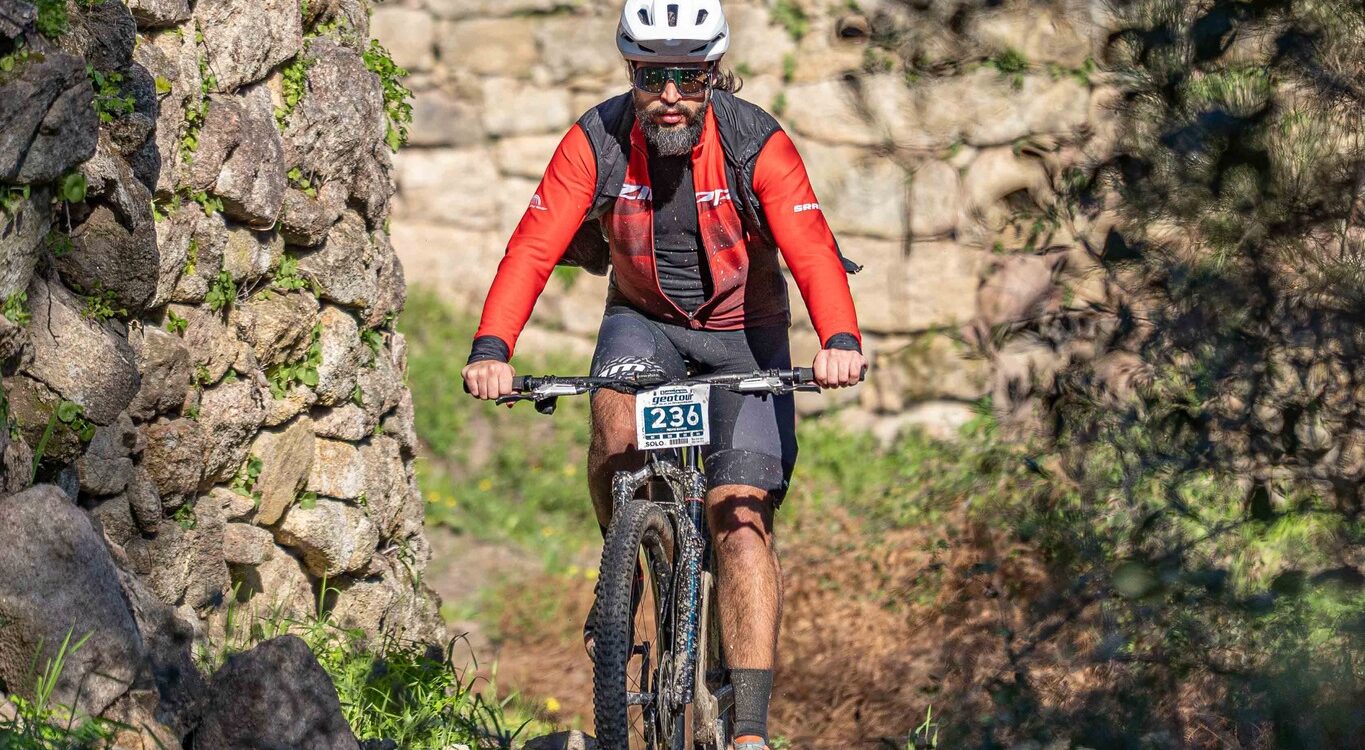 Geotour Aldeias do Xisto volta a desafiar amantes do BTT entre o Fundão e a Gard