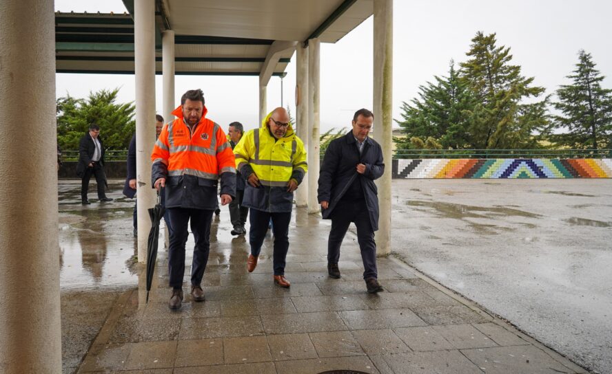 Ministro das Infraestruturas e Habitação avalia em Oleiros prejuízos causados pe