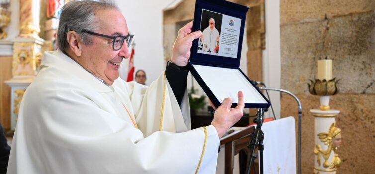 Padre Adelino assinala 50 anos de serviço pastoral em Alcafozes