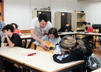Projeto “100 Paredes” celebra Carlos Paredes com sessões educativas em Proença-a