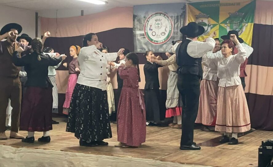 Rancho Folclórico da Borralheira comemora 24 anos de atividade
