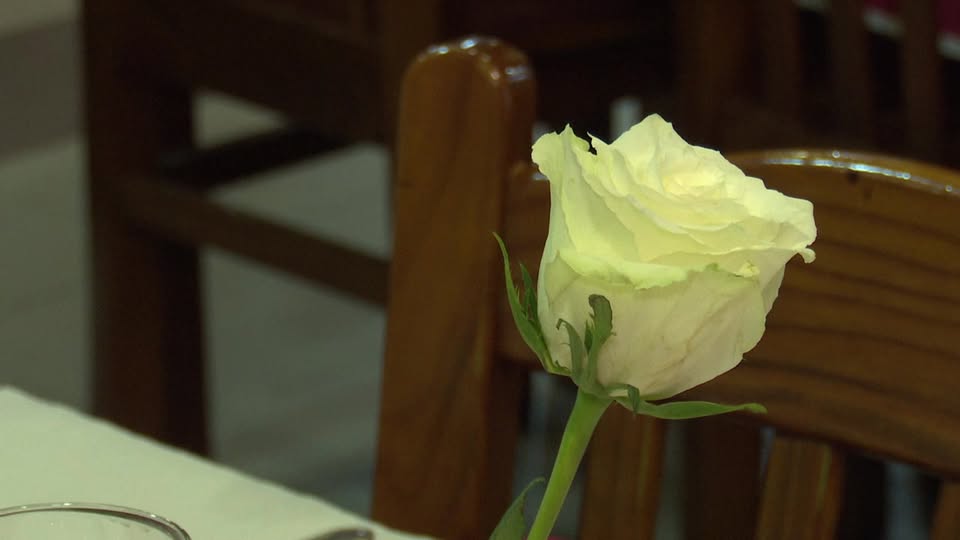 Restaurante Kalifa celebra dia dos namorados com a presença de vários casais que