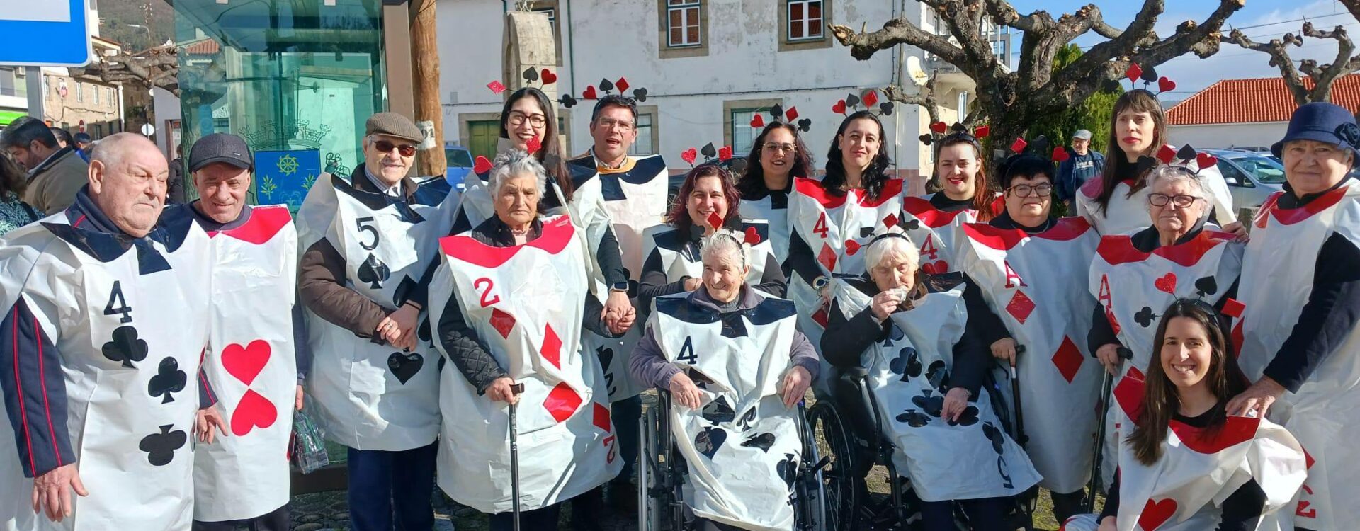 Santa casa da Misericórdia de Alpedrinha participa no desfile de Carnaval organi