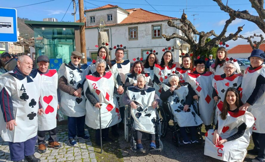 Santa casa da Misericórdia de Alpedrinha participa no desfile de Carnaval organi