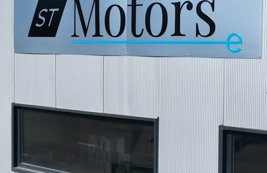 A ST Motors  é uma oficina especialista em viaturas Mercedes-Benz situada na zon