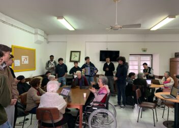 Alunos animam a manhã dos utentes da Santa Casa da Misericórdia de Castelo Branc