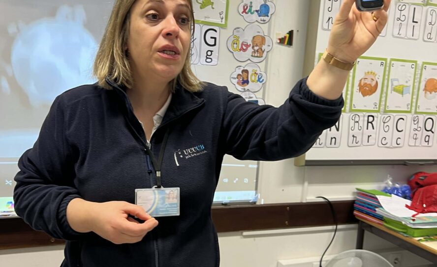 Alunos do 1.º ano aprendem sobre diabetes através da história da colega Joana