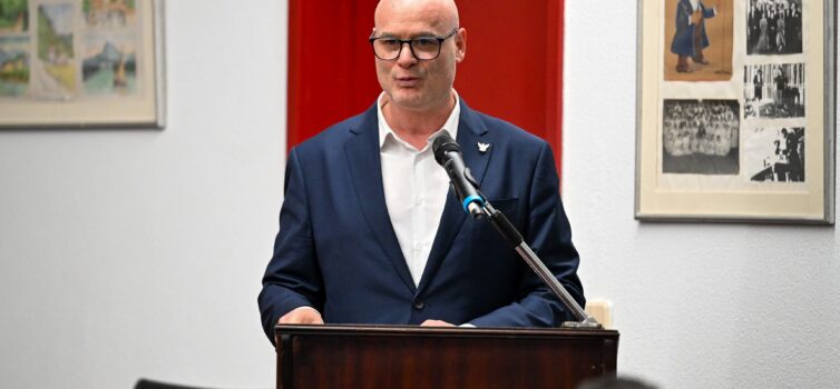 Carlos Jerónimo reconduzido ao cargo de presidente dos Bombeiros do Fundão