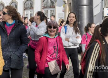 Corrida do Dia da Mulher reuniu participantes no Fundão