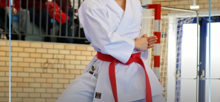 Júlia Martins conquista ouro no Open da Lourinhã