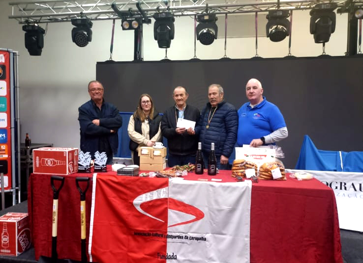 Torneio de sueca na Associação da Carapalha
