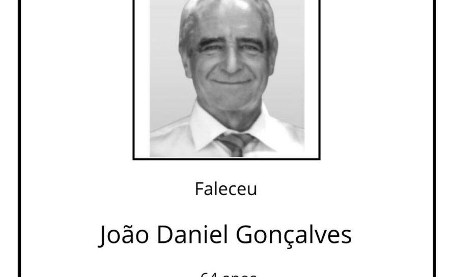 Faleceu