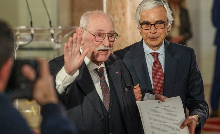 Ruy de Carvalho homenageado na Assembleia da República