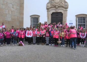 EM DIRETO: BEIRA BAIXA TV\nCastelo Branco \nGrupo Rainha da Paz inicia caminho \