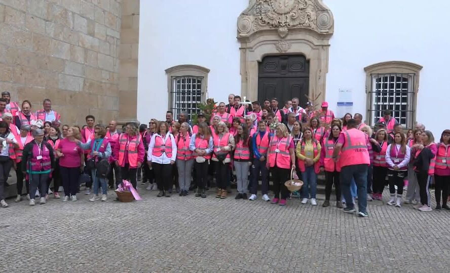 EM DIRETO: BEIRA BAIXA TV\nCastelo Branco \nGrupo Rainha da Paz inicia caminho \