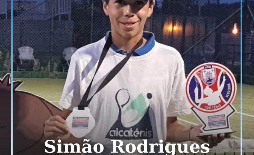 O jovem atleta Alcatenis Sport Clube, Simão Rodrigues