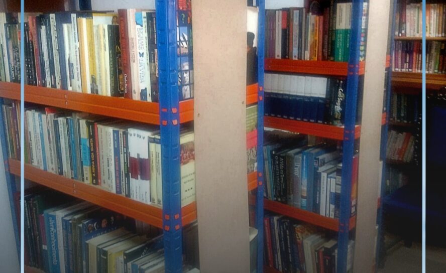 Um cidadão residente em Castelo Branco que prefere o anonimato doou à biblioteca
