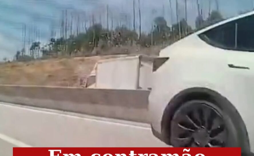 As câmaras de um automóvel registaram a circulação de uma viatura em contramão n