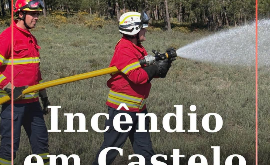 Está a ocorrer um incêndio florestal próximo da aldeia de Escalos de Cima.