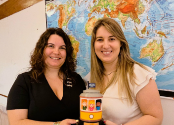 Grupo de alunos de Belmonte premiados pelo Consulado-Geral do Brasil em Lisboa