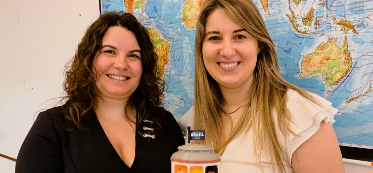 Grupo de alunos de Belmonte premiados pelo Consulado-Geral do Brasil em Lisboa