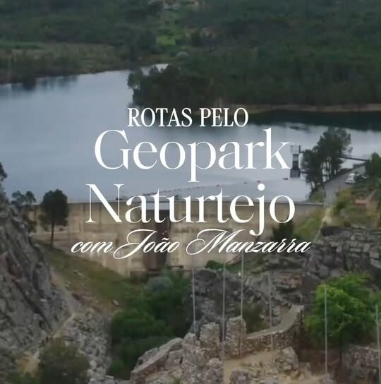 Há rios onde se procura ouro.